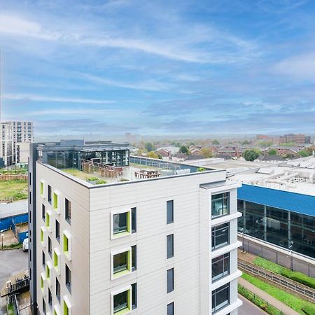 Apartamento Cosy Flat Right Opp Tube Station Londres Exterior foto